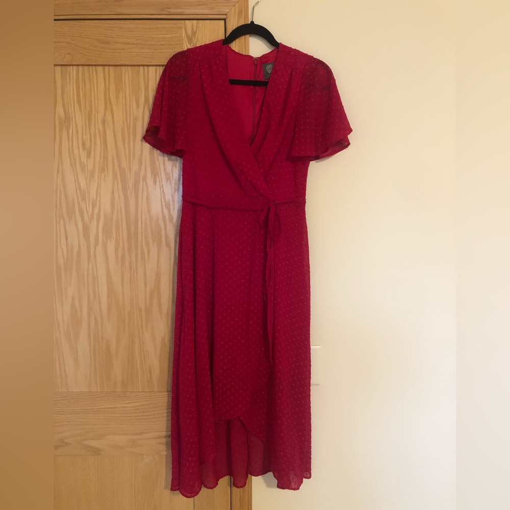 Vince Camuto Clip Dot Illusion Midi Wrap Dress - Size 8 - Color Raspberry